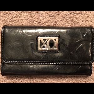 XOXO black wallet! Gently used & great condition!